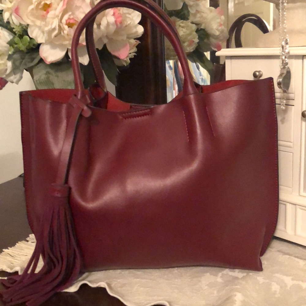 Burgundy Tote.